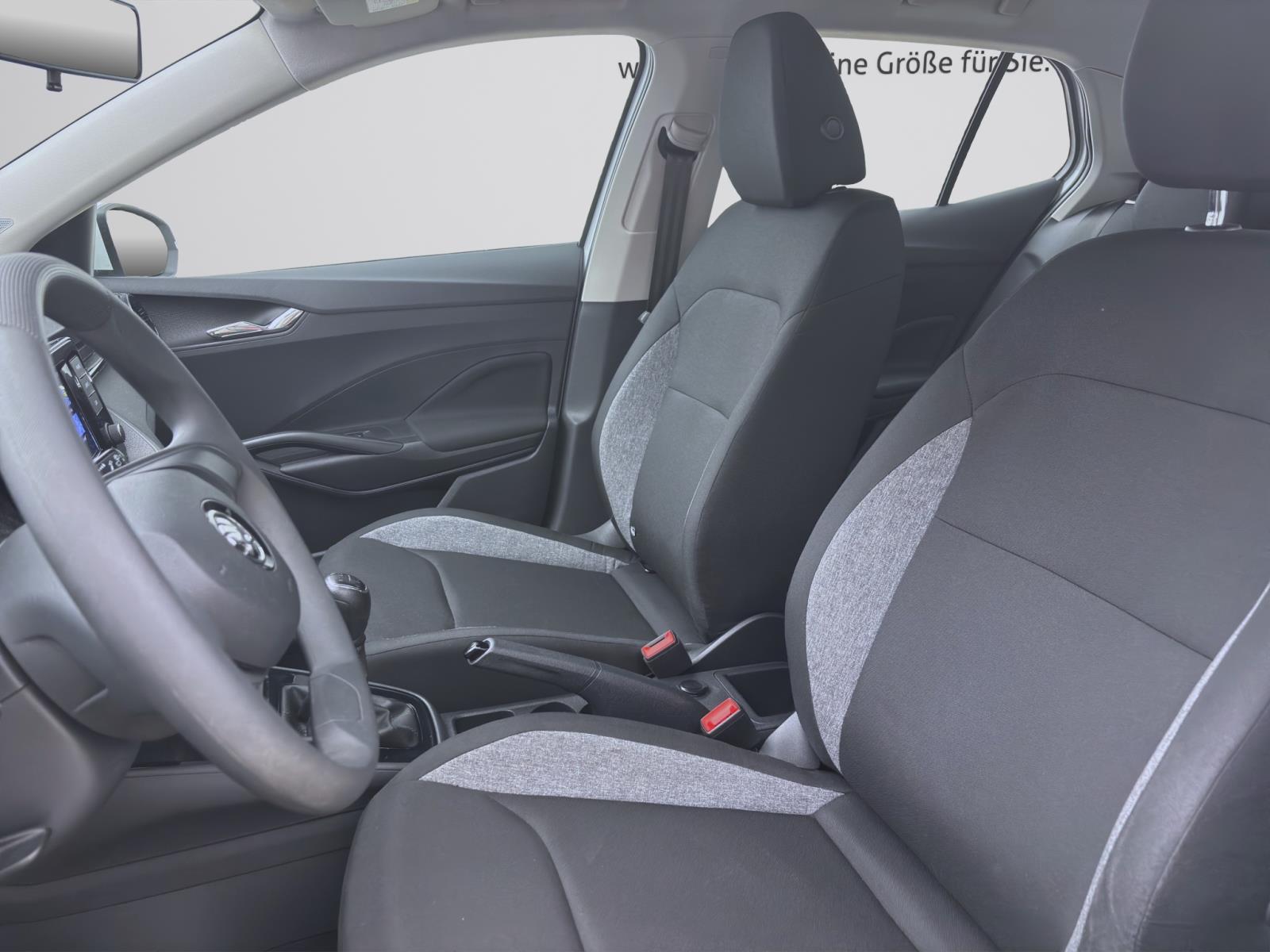 Bild 8: Skoda Fabia 1.0 MPI ACTIVE PDC LED KLIMA