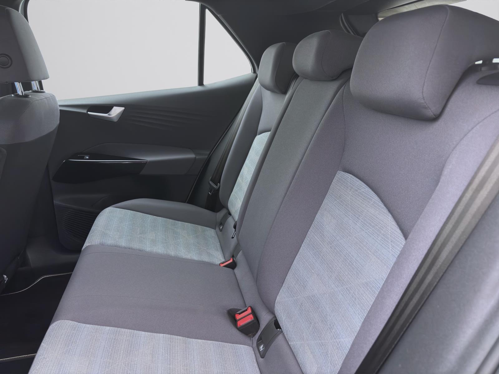 Bild 13: Volkswagen ID.3 PURE PERFORMANCE CITY NAVI ACC LED SITZHZG