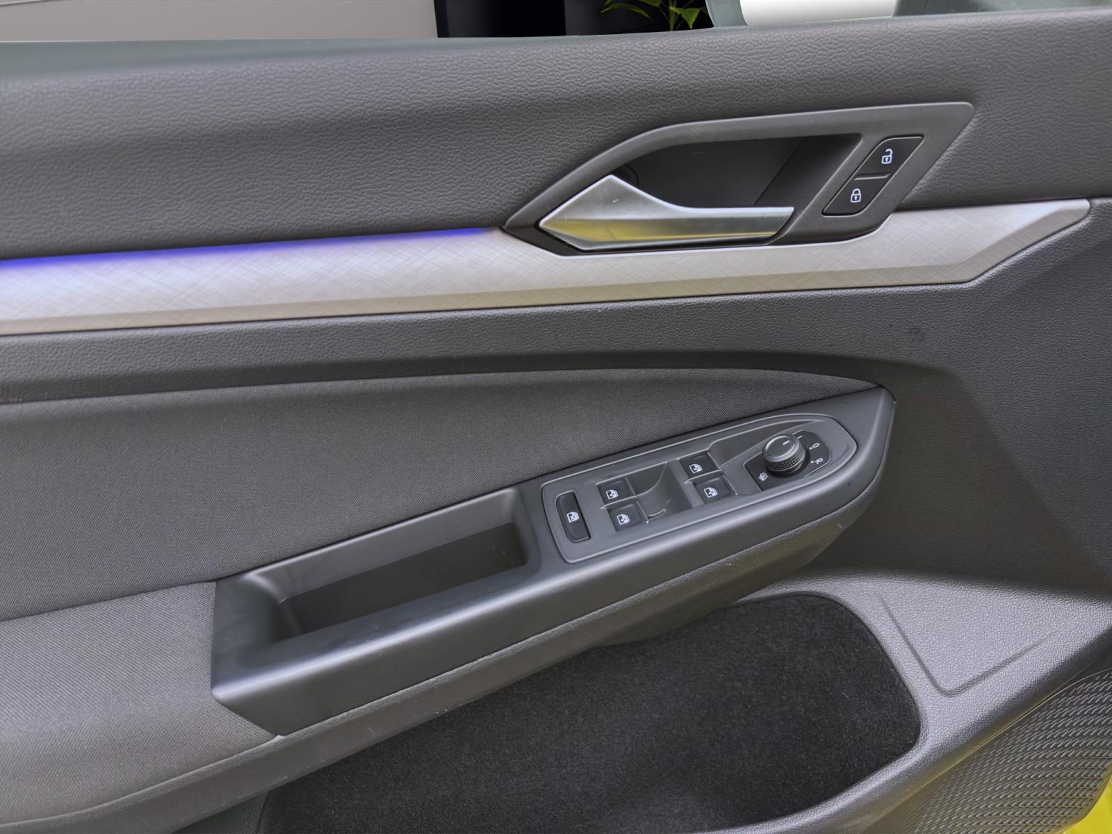 Bild 9: Volkswagen Golf 1.5 TSI LIFE PANO IQ.LIGHT KAMERA PDC