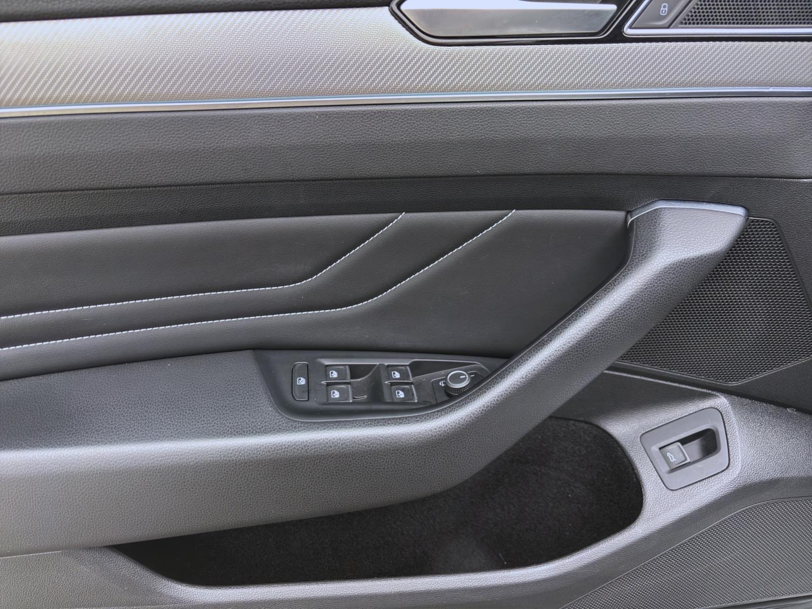 Bild 9: Volkswagen Passat Variant 2.0 TDI ELEGANCE AHK NAVI KAMERA SHZG