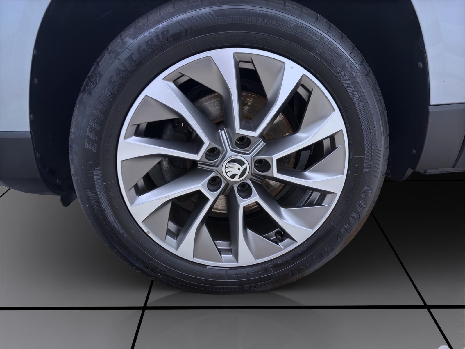 Bild 7: Skoda Karoq 1.5 TSI DSG CLEVER AHK NAVI KAMERA ACC