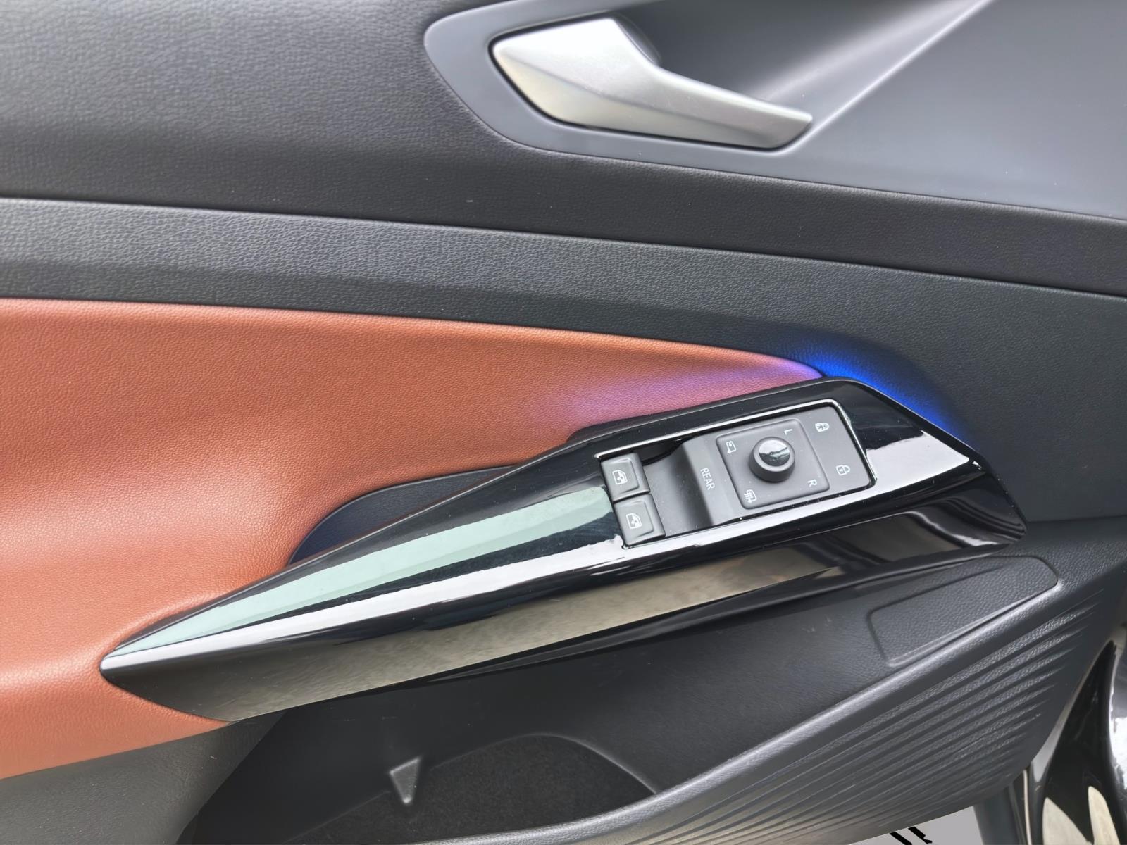 Bild 9: Volkswagen ID.4 PRO PERFORMANCE 1ST AHK NAVI LED ACC