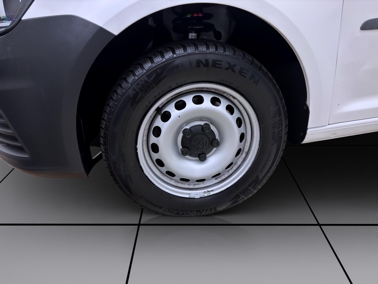 Bild 7: Volkswagen Caddy 2.0 TDI KASTEN PDC KLIMA