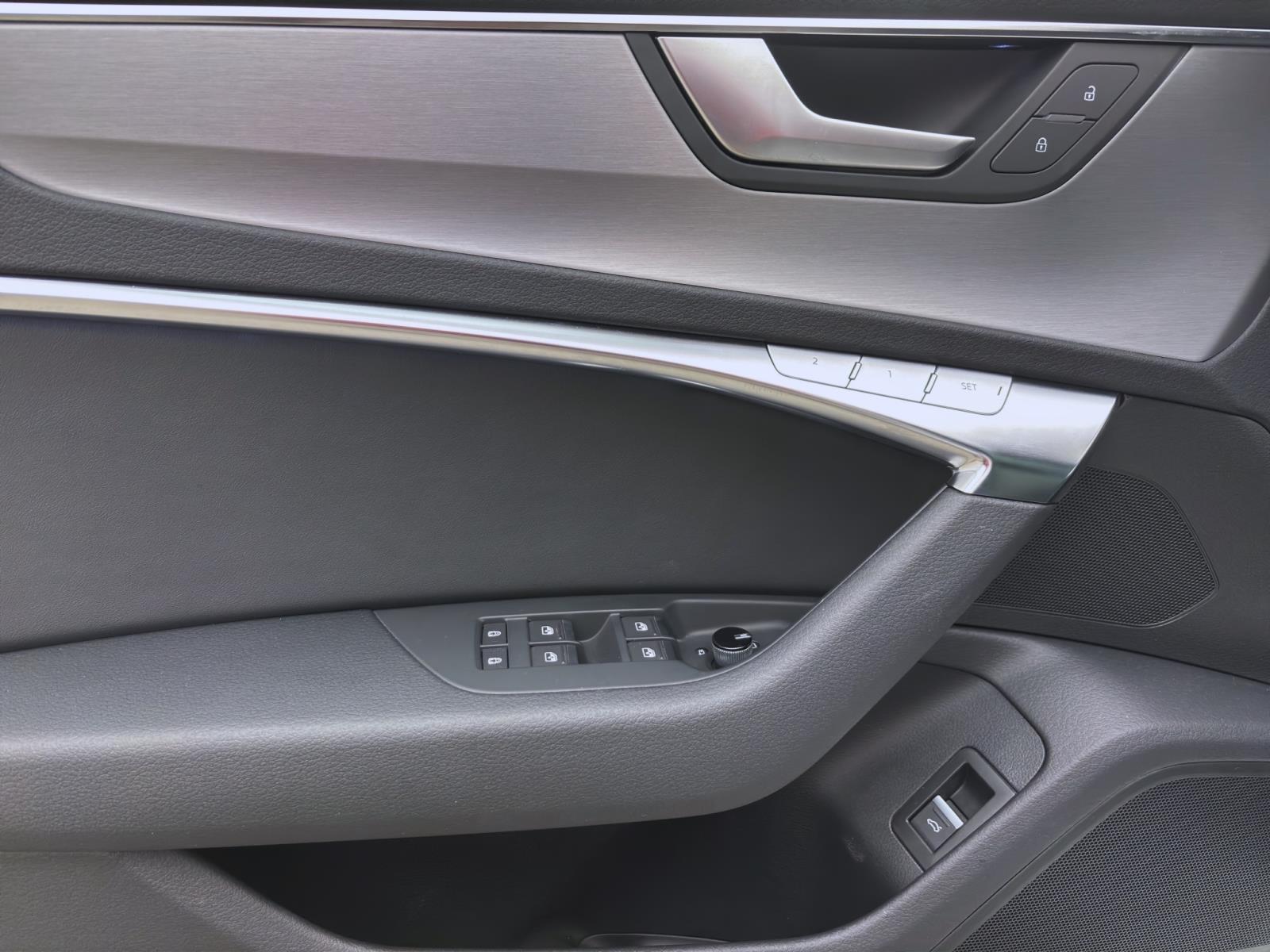 Bild 9: Audi S6 Avant Q PANO NAVI KAMERA SITZHZG