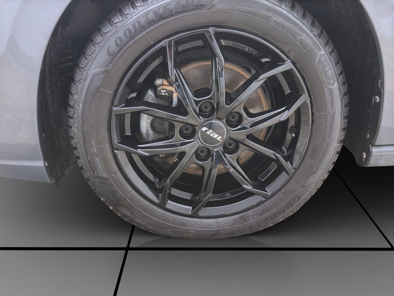 Bild 7: Volkswagen Golf 2.0 TDI DSG ACTIVE AHK KAMERA NAVI PDC