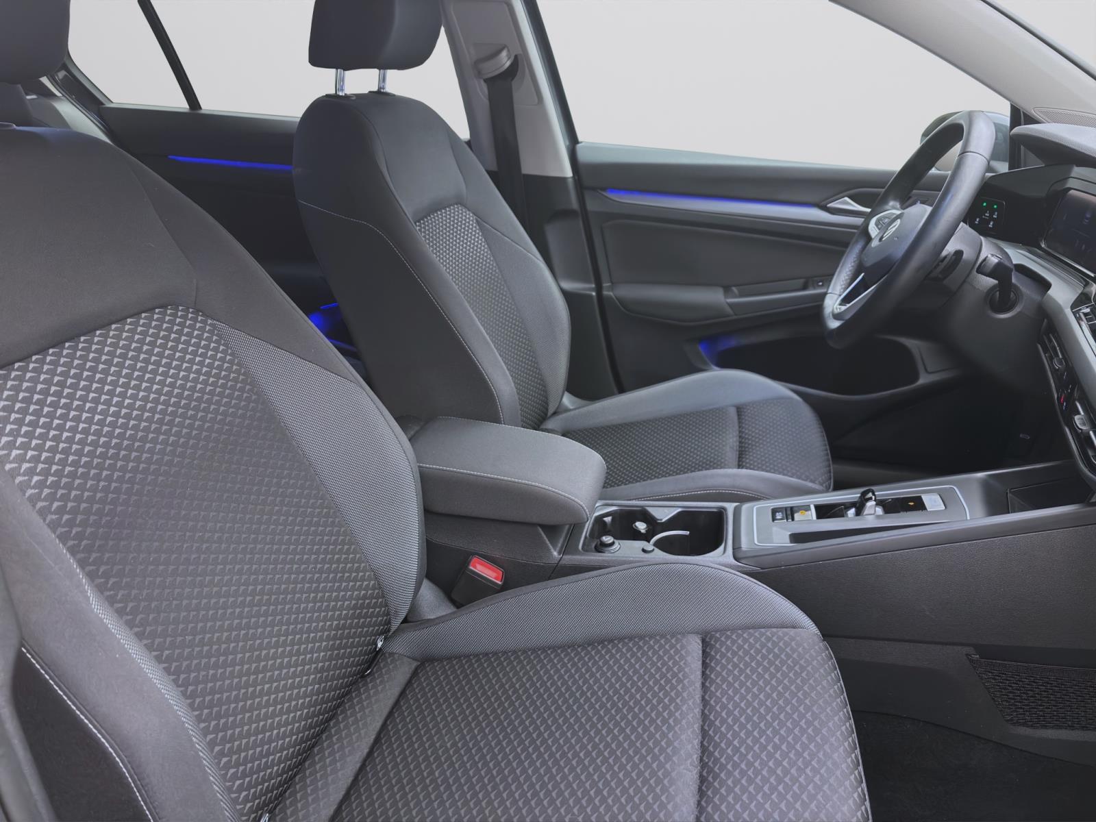 Bild 14: Volkswagen Golf 2.0 TDI DSG ACTIVE AHK KAMERA NAVI PDC