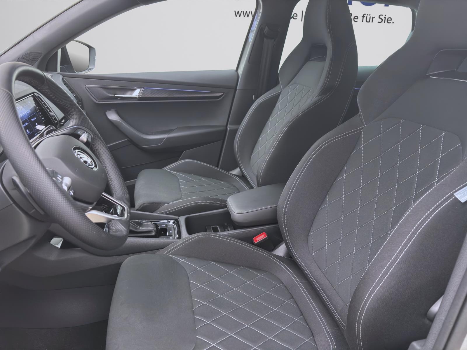 Bild 8: Skoda Karoq 2.0 TSI DSG 4x4 SPORTLINE MATRIX PDC SITZHZG