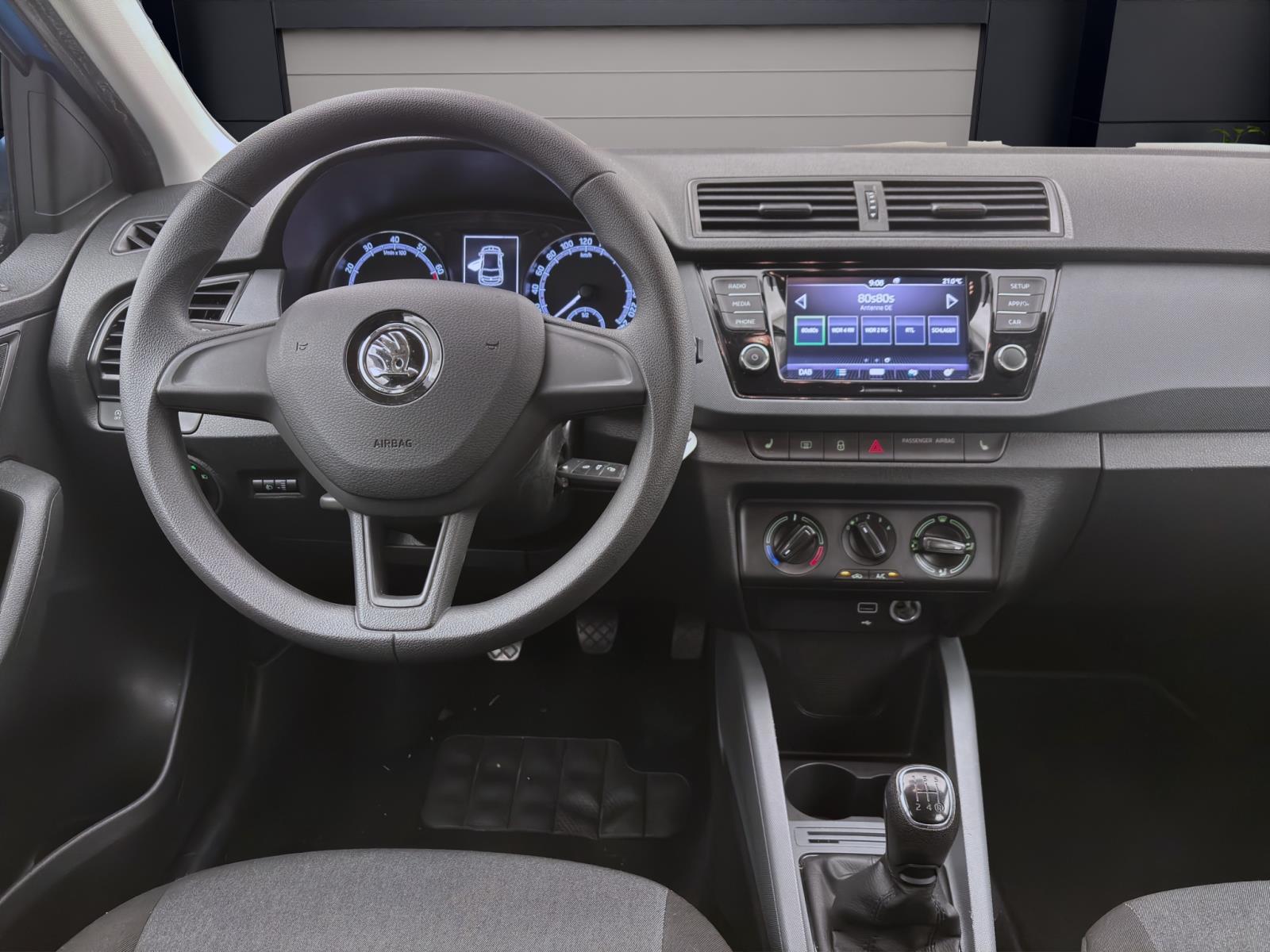 Bild 11: Skoda Fabia 1.0 MPI COOL PLUS SITZHZG PDC KLIMA