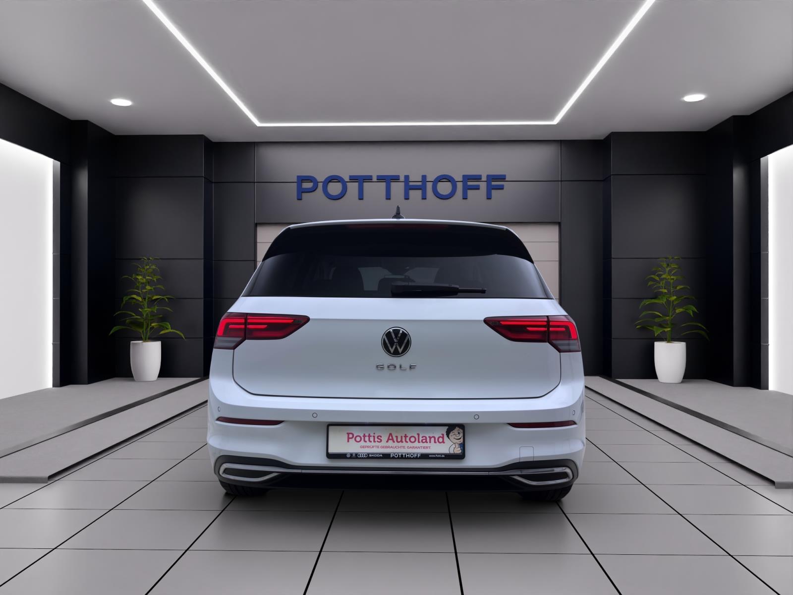 Bild 2: Volkswagen Golf 2.0 TDI DSG STYLE NAVI ACC SITZHZG PDC