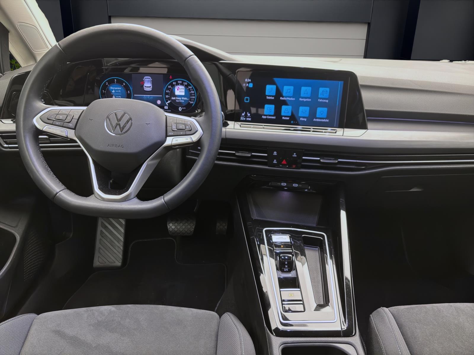 Bild 11: Volkswagen Golf 2.0 TDI DSG STYLE NAVI ACC SITZHZG PDC