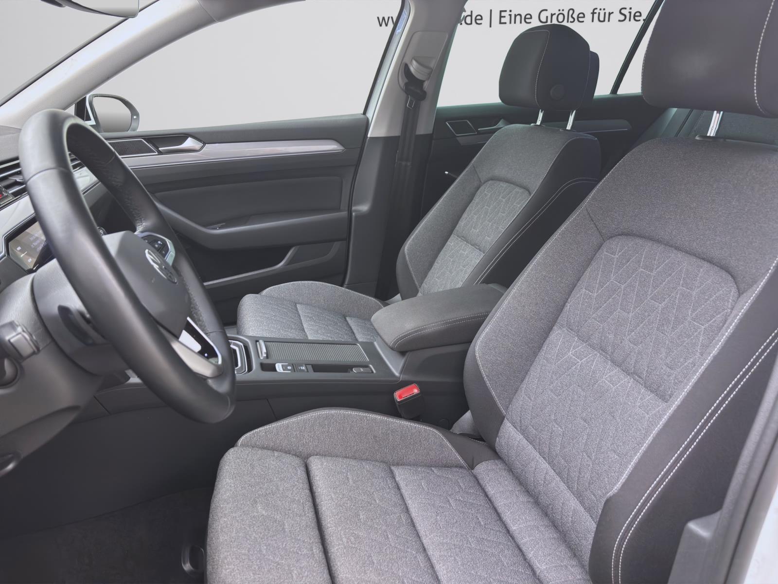 Bild 8: Volkswagen Passat Variant 2.0 TDI DSG BUSINESS NAVI ACC KAMERA SITZHZG