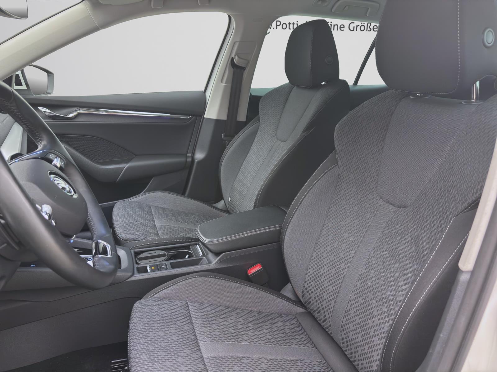 Bild 8: Skoda Octavia Combi 2.0 TDI DSG STYLE NAVI ACC SITZHZG PDC