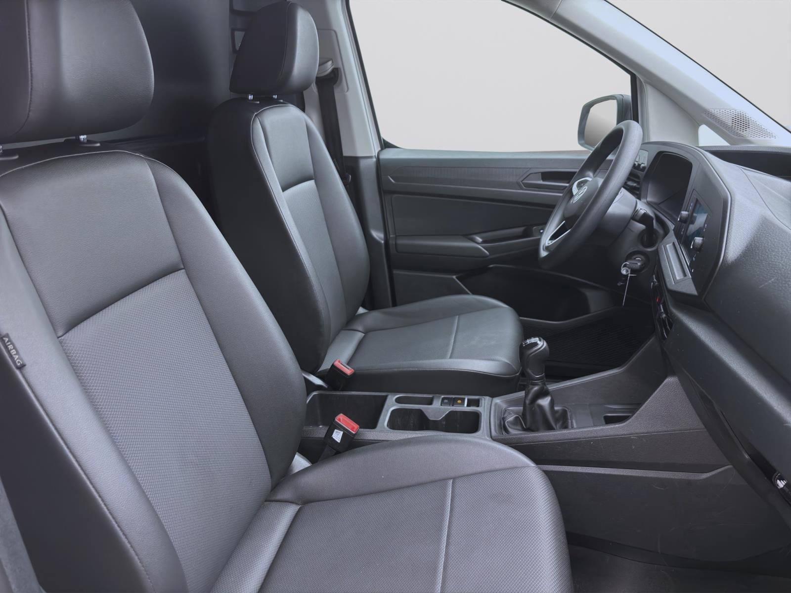 Bild 14: Volkswagen Caddy Cargo 2.0 TDI PDC SITZHZG DAB+