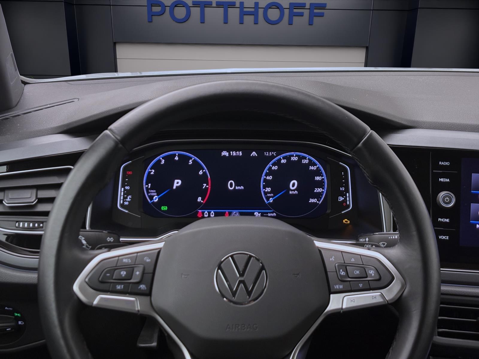 Bild 11: Volkswagen Taigo 1.5 TSI DSG R-LINE IQ.LIGHT ACC SITZHZG