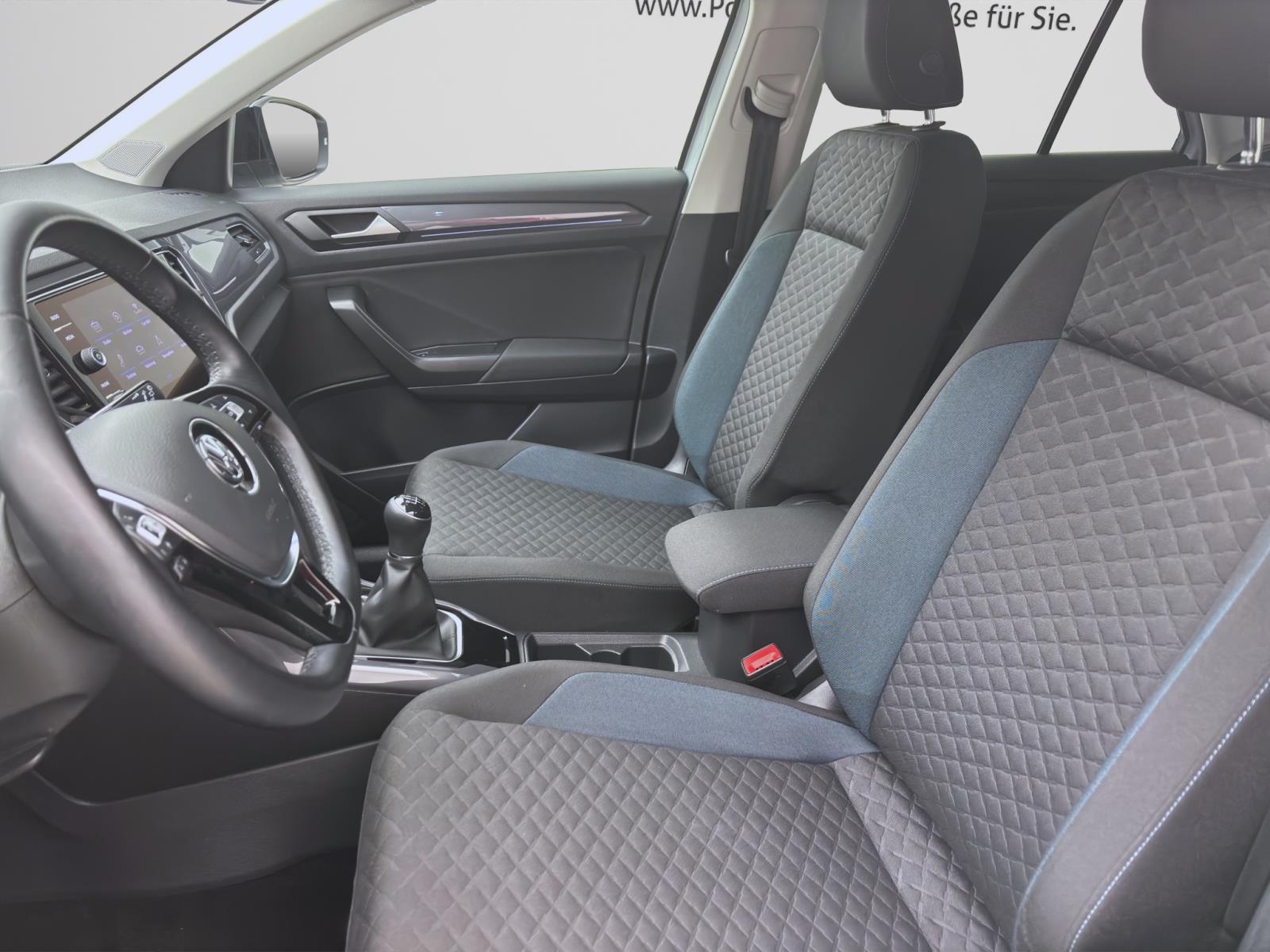 Bild 8: Volkswagen T-Roc 1.5 TSI IQ.DRIVE KAMERA PDC SITZHZG ACC