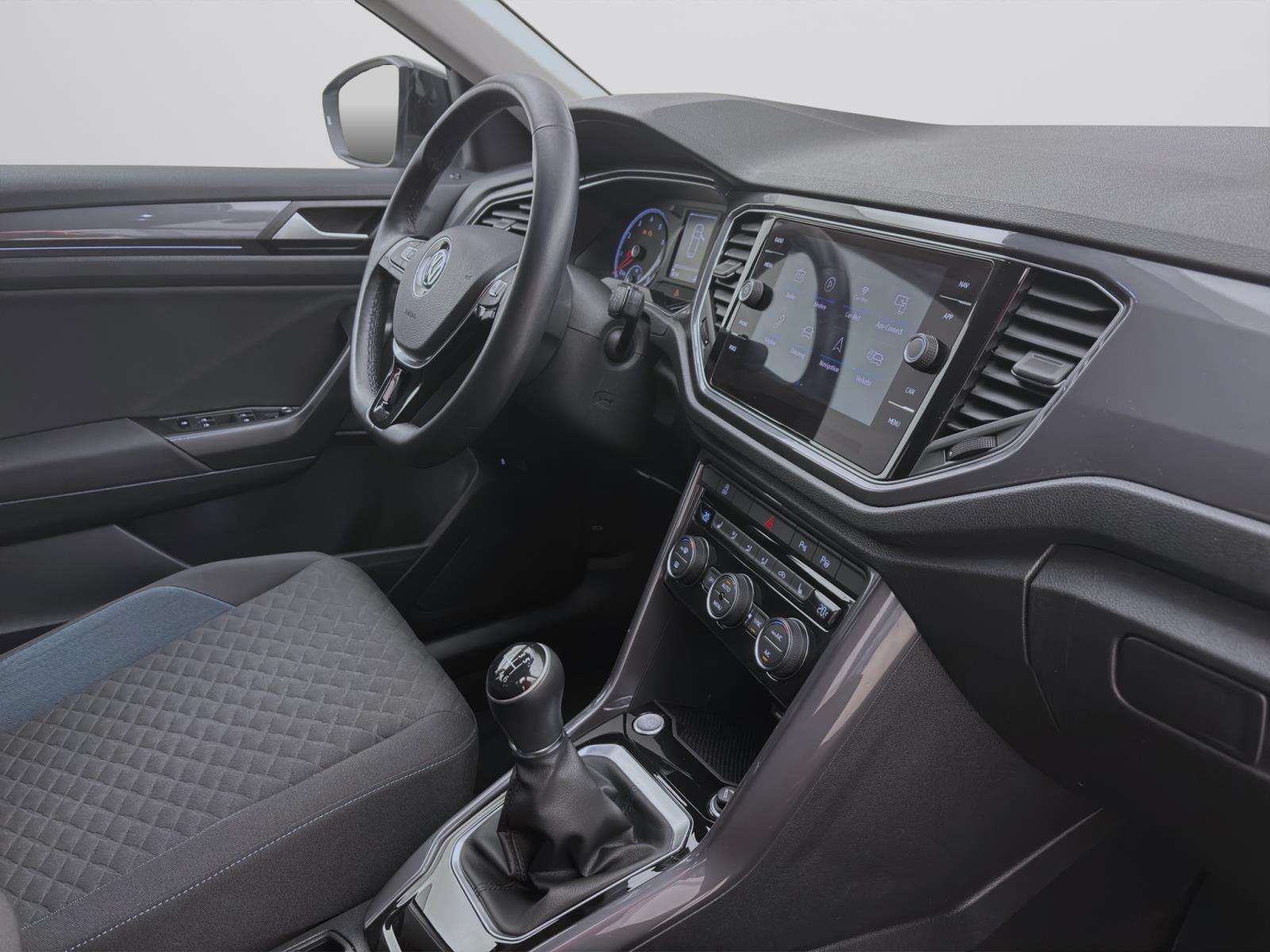 Bild 15: Volkswagen T-Roc 1.5 TSI IQ.DRIVE KAMERA PDC SITZHZG ACC