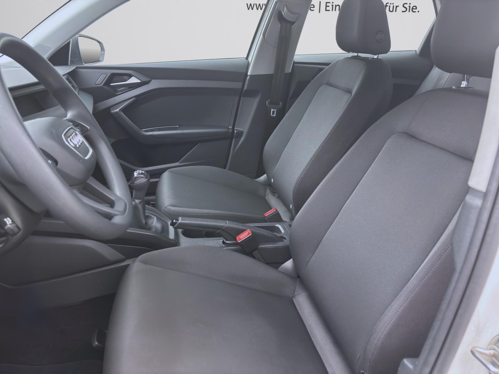 Bild 8: Audi A1 Sportback 25 TFSI PDC DAB+ SHZG VIRTUAL