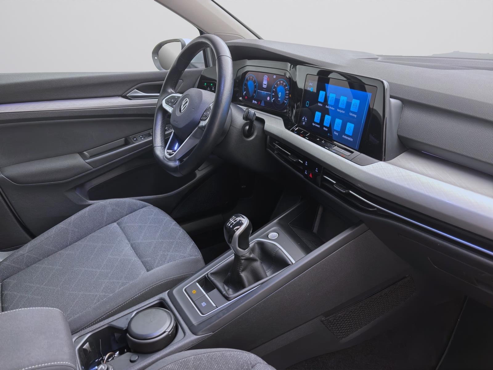 Bild 15: Volkswagen Golf 1.5 TSI LIFE NAVI ACC PDC KLIMA LED