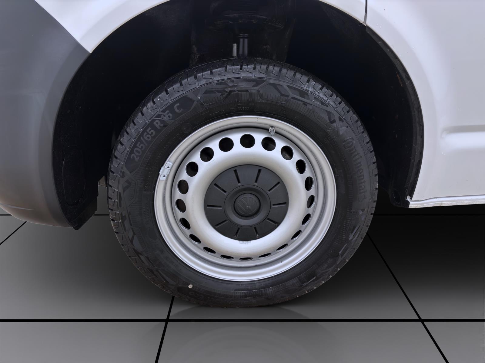 Bild 7: Volkswagen T6.1 Transporter Kasten 2.0 TDI LANG STANDHZG AHK NAVI