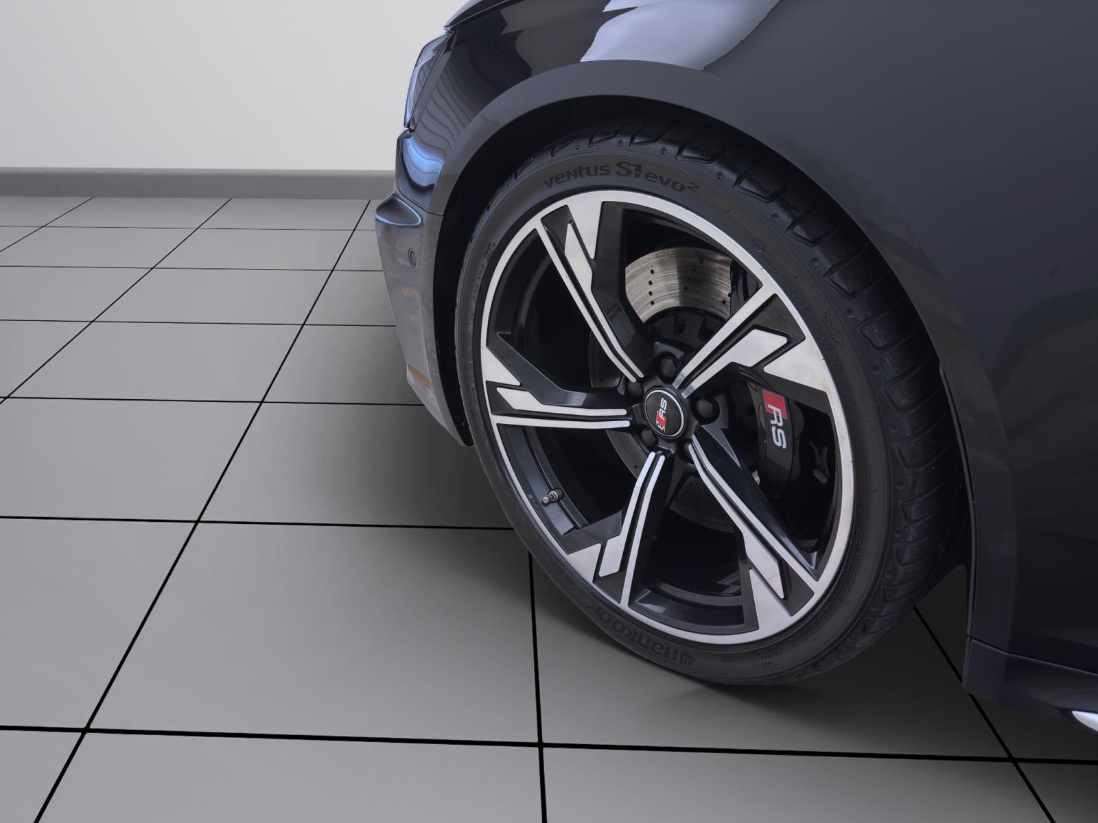 Bild 7: Audi RS4 Avant Q 25 JAHRE RS EDITION LM20 HuD MATRIX OPS