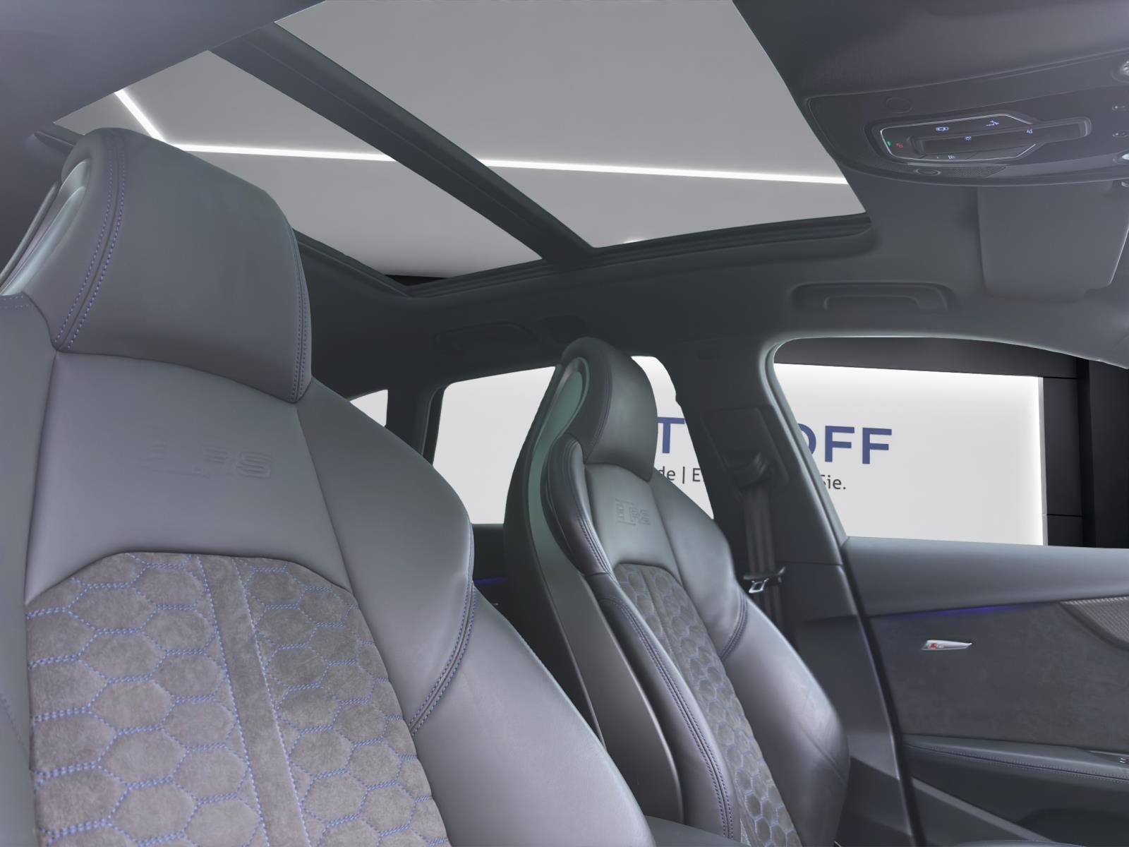 Bild 16: Audi RS4 Avant Q 25 JAHRE RS EDITION LM20 HuD MATRIX OPS