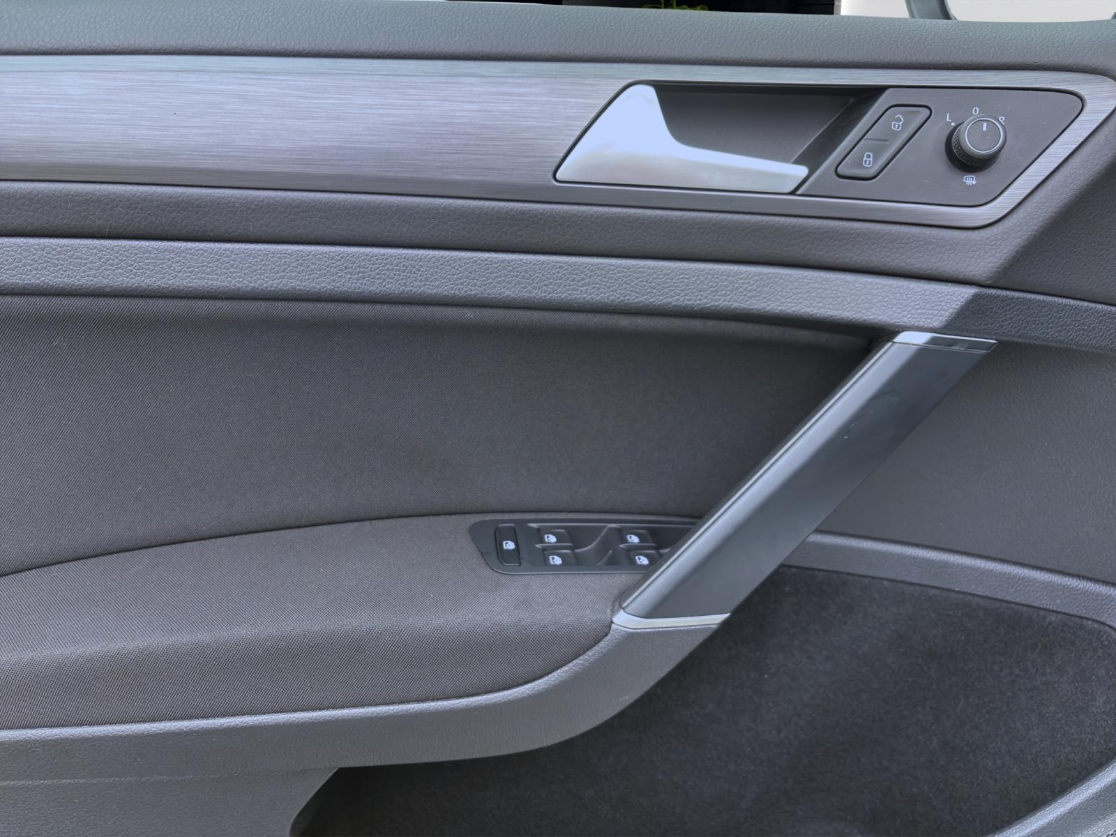 Bild 9: Volkswagen Golf Variant 1.5 TSI COMFORTLINE AHK PDC LED KLIMA