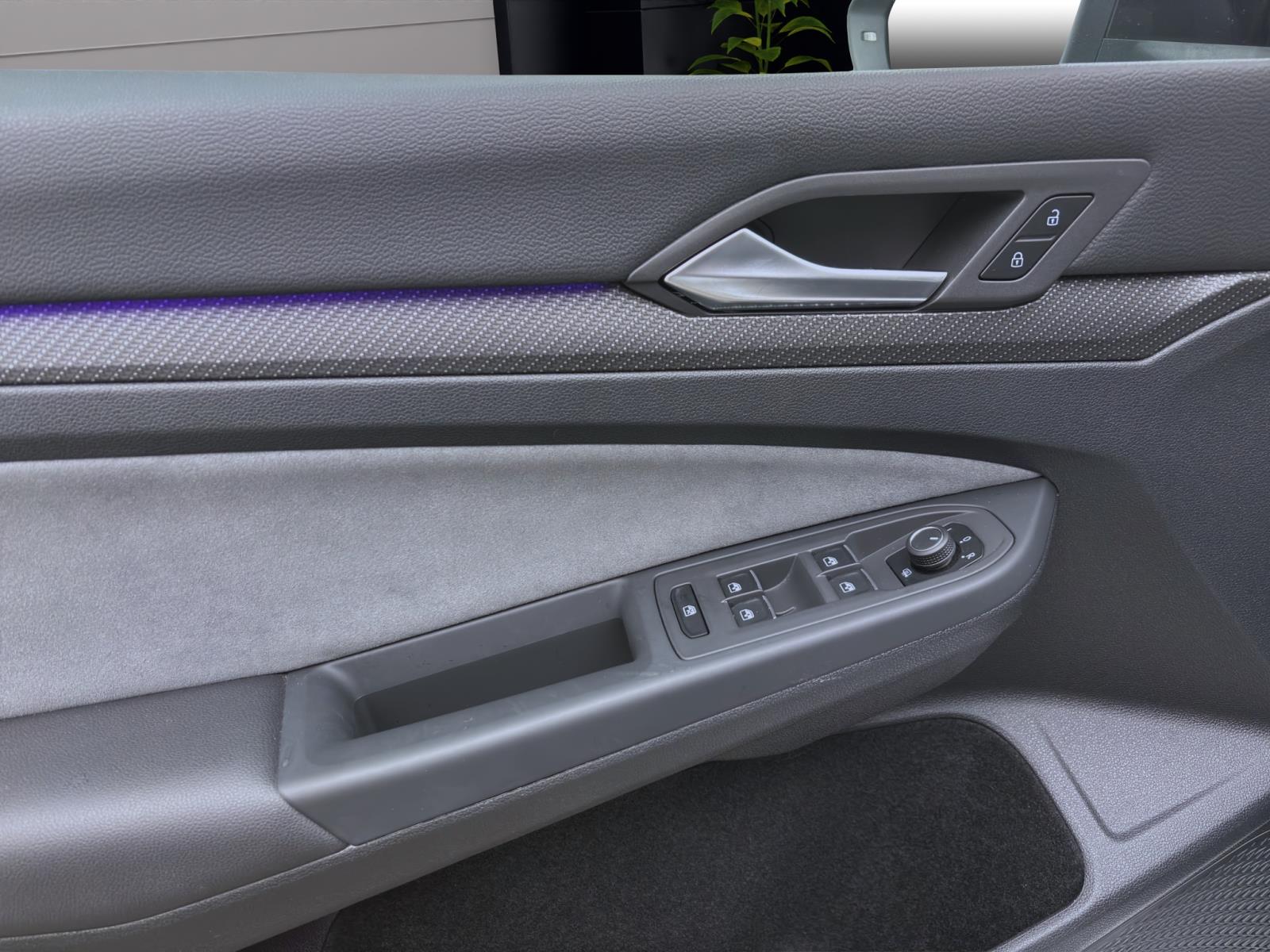 Bild 9: Volkswagen Golf Variant 1.5 eTSI DSG R-LINE KAMERA PDC NAVI ACC