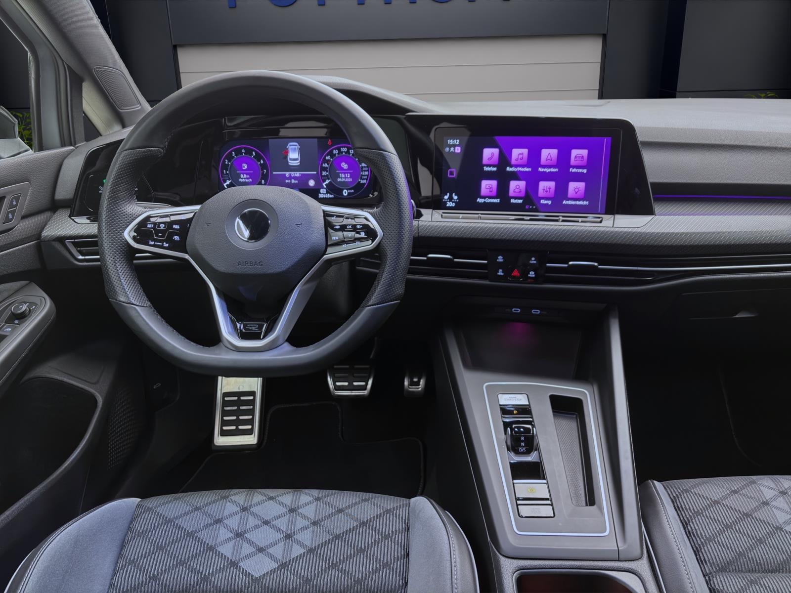 Bild 11: Volkswagen Golf Variant 1.5 eTSI DSG R-LINE KAMERA PDC NAVI ACC