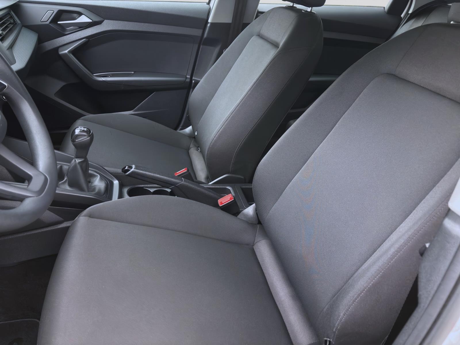 Bild 8: Audi A1 Sportback 25 TFSI SITZHZG KLIMA PDC