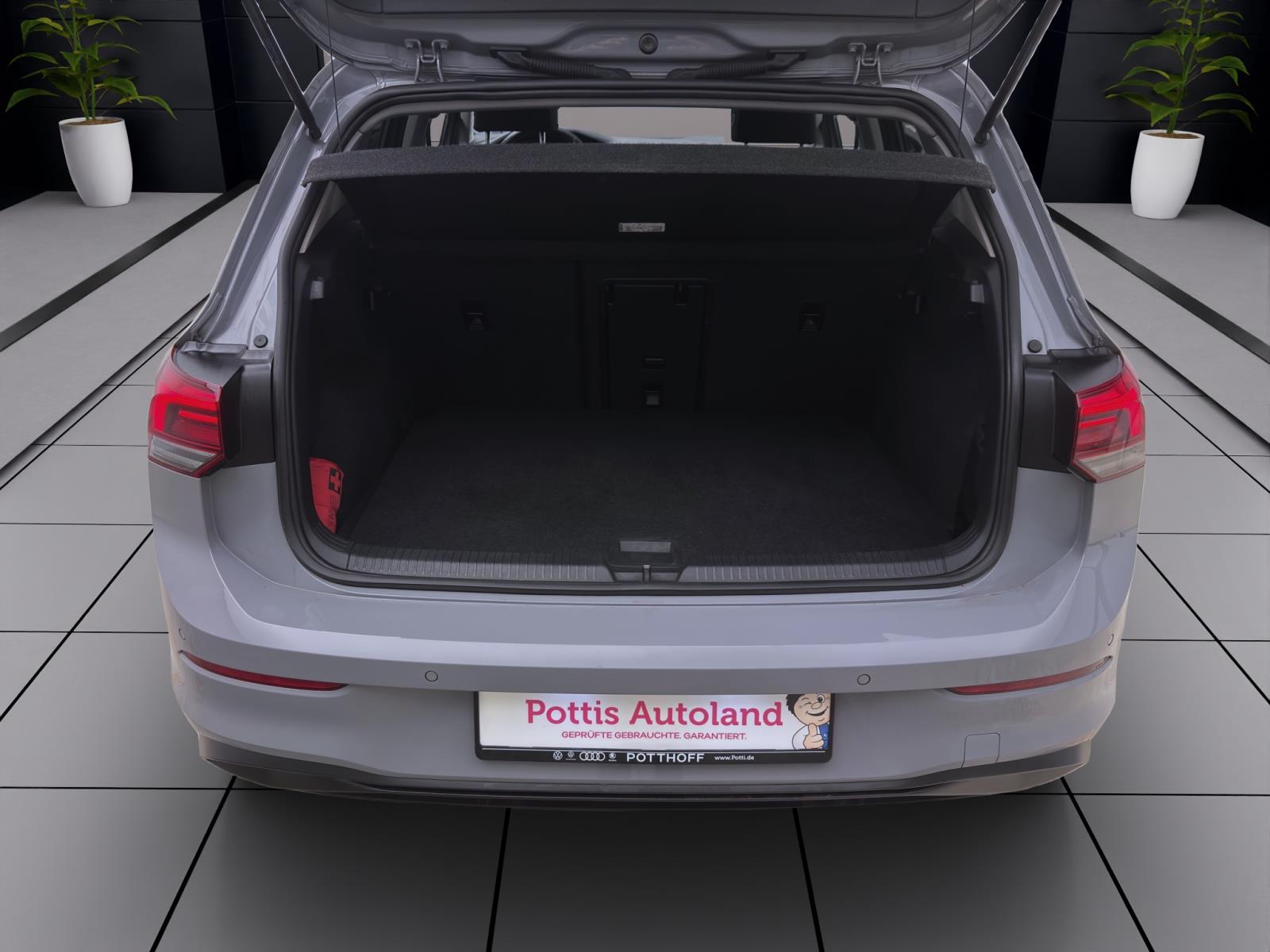 Bild 3: Volkswagen Golf 1.5 TSI LIFE PDC SITZHZG LED KLIMA