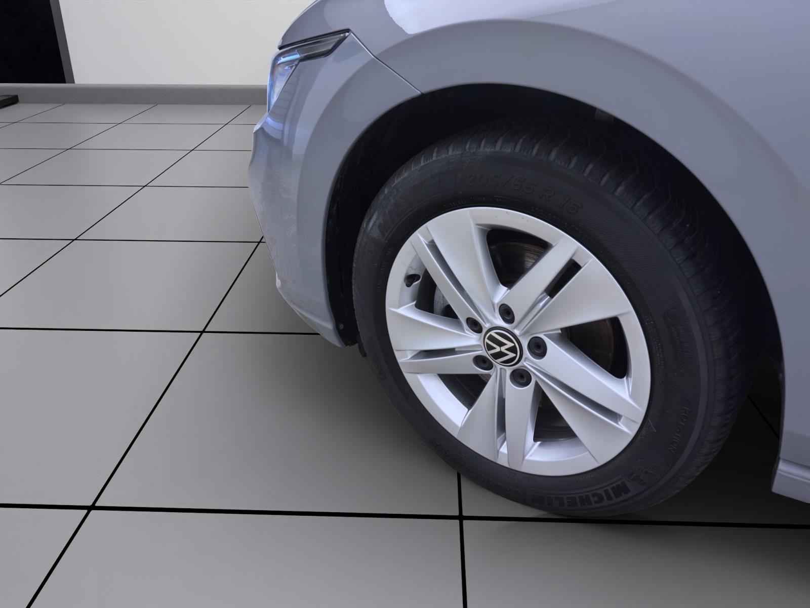 Bild 7: Volkswagen Golf 1.5 TSI LIFE PDC SITZHZG LED KLIMA