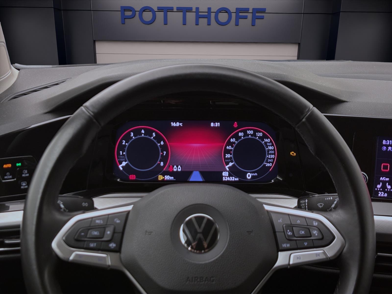 Bild 11: Volkswagen Golf 1.5 TSI LIFE PDC SITZHZG LED KLIMA