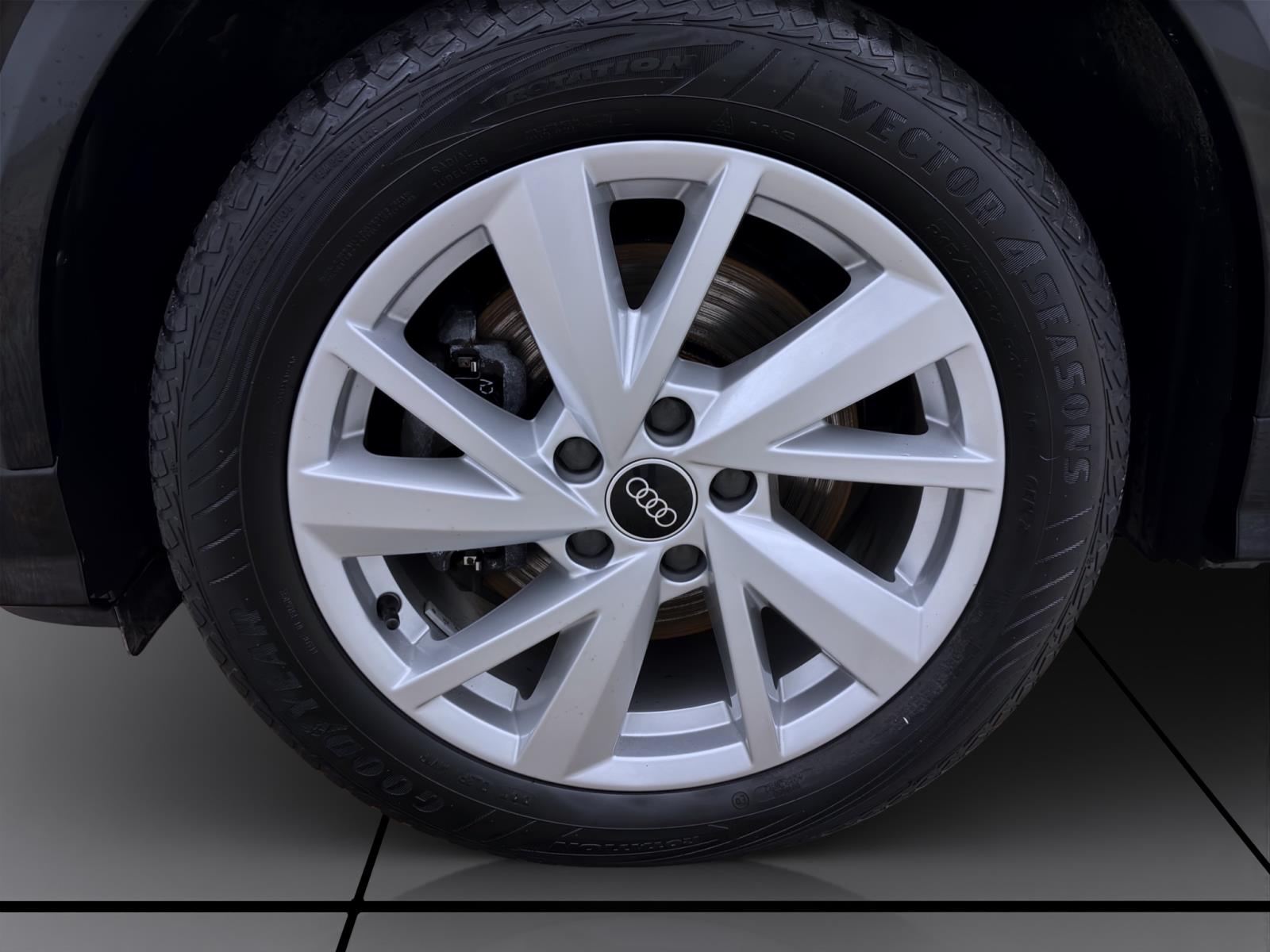 Bild 7: Audi Q2 35 TDI Q S LINE AHK MATRIX KAMERA SITZHZG