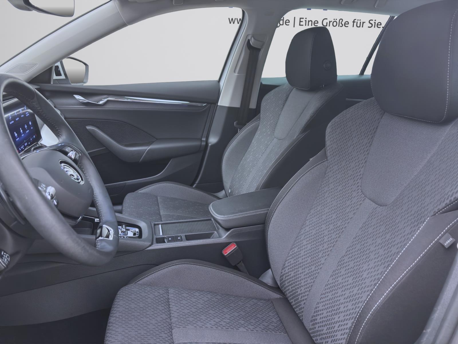 Bild 8: Skoda Octavia Combi 2.0 TDI DSG STYLE MATRIX KAMERA ACC PDC