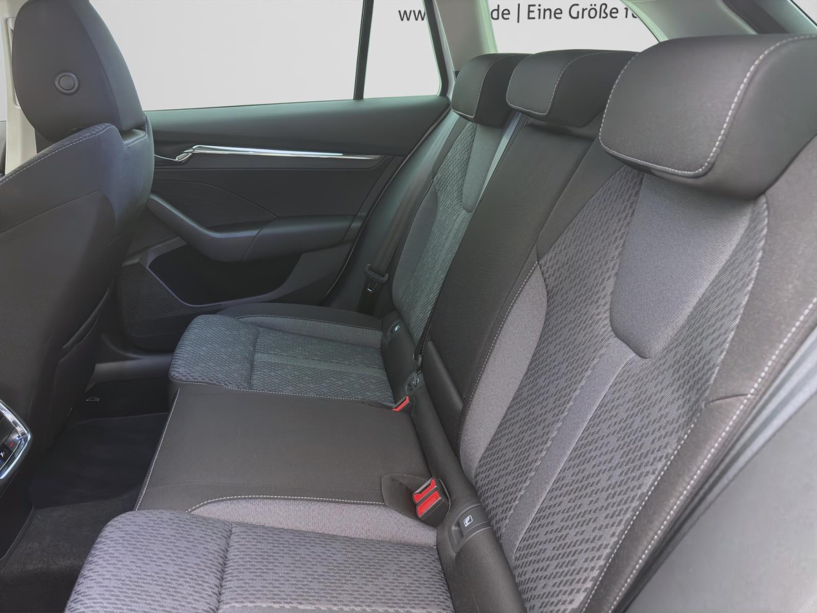 Bild 13: Skoda Octavia Combi 2.0 TDI DSG STYLE MATRIX KAMERA ACC PDC