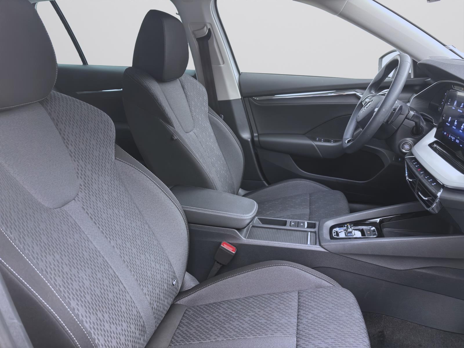 Bild 14: Skoda Octavia Combi 2.0 TDI DSG STYLE MATRIX KAMERA ACC PDC