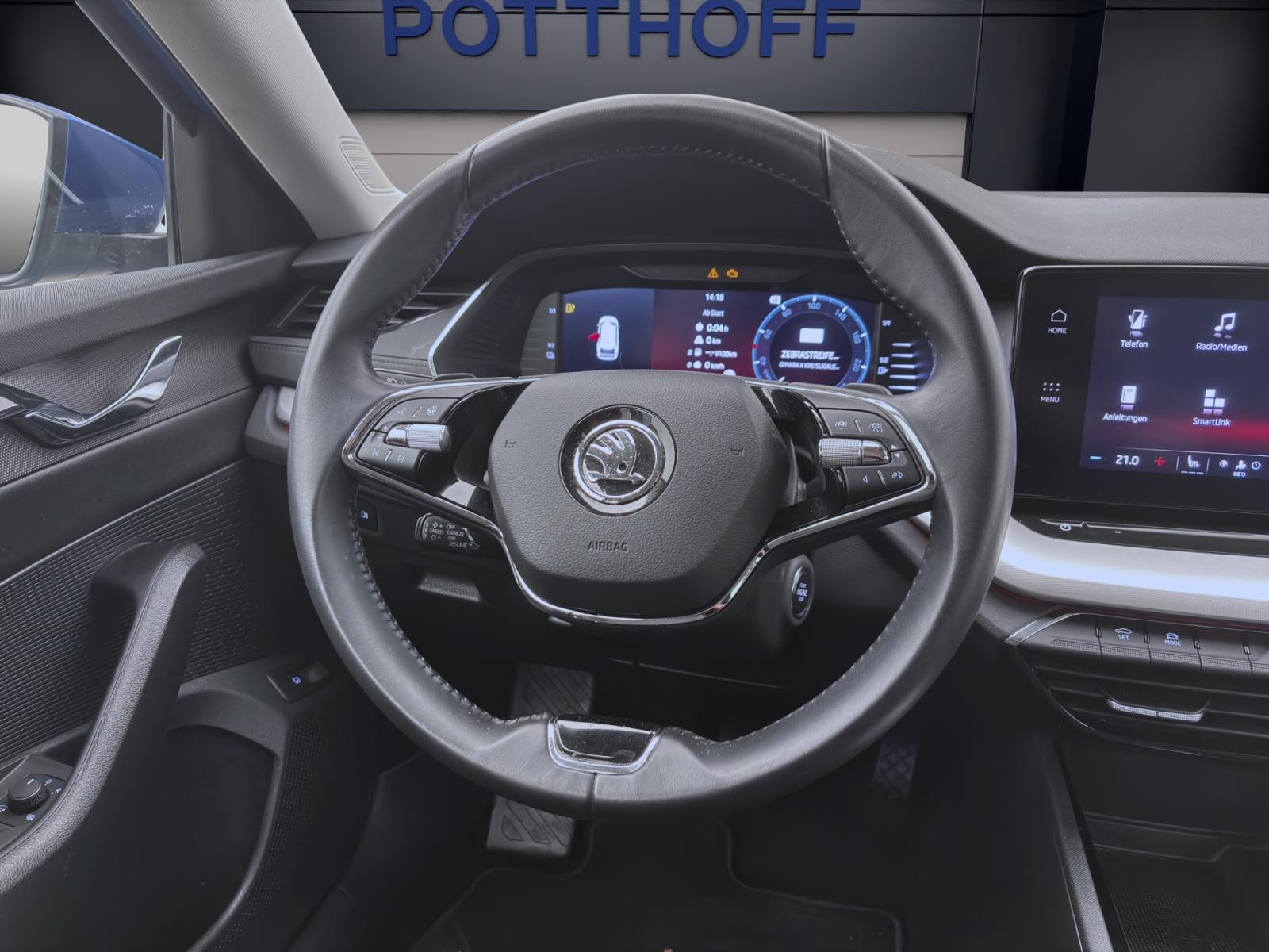 Bild 10: Skoda Octavia Combi iV 1.4 TSI DSG AMBITION MATRIX PDC NAVI