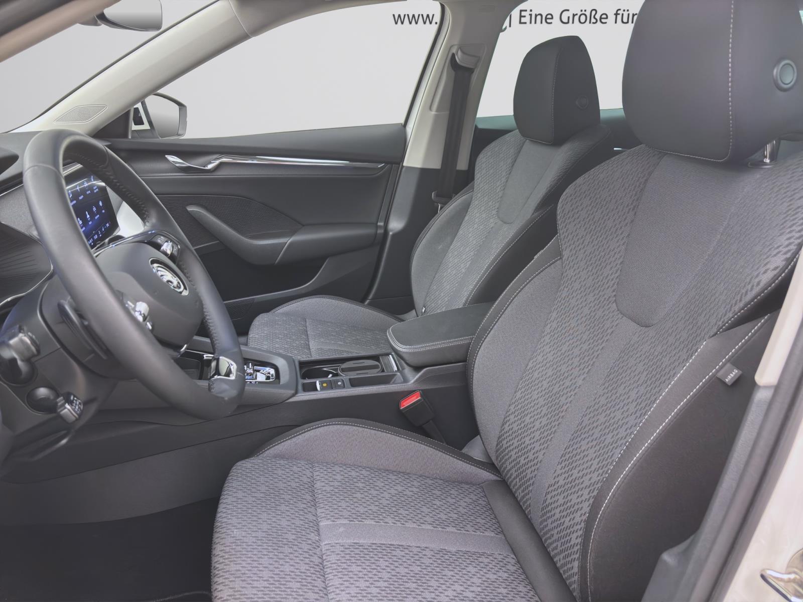 Bild 8: Skoda Octavia Combi 2.0 TDI DSG STYLE NAVI KLIMA PDC SHZG