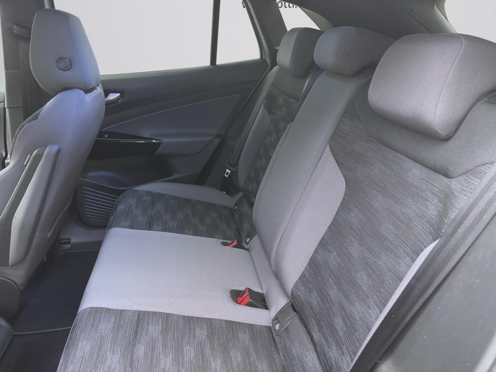 Bild 13: Volkswagen ID.4 PURE PERFORMANCE NAVI IQ.LIGHT ACC PDC