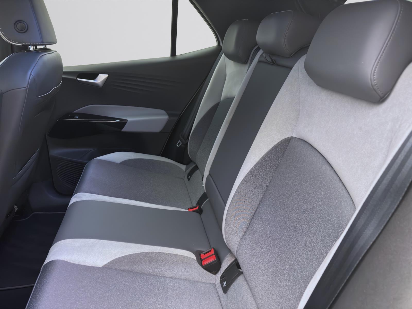 Bild 13: Volkswagen ID.3 PRO PERFORMANCE BUSINESS NAVI IQ.LIGHT KAMERA