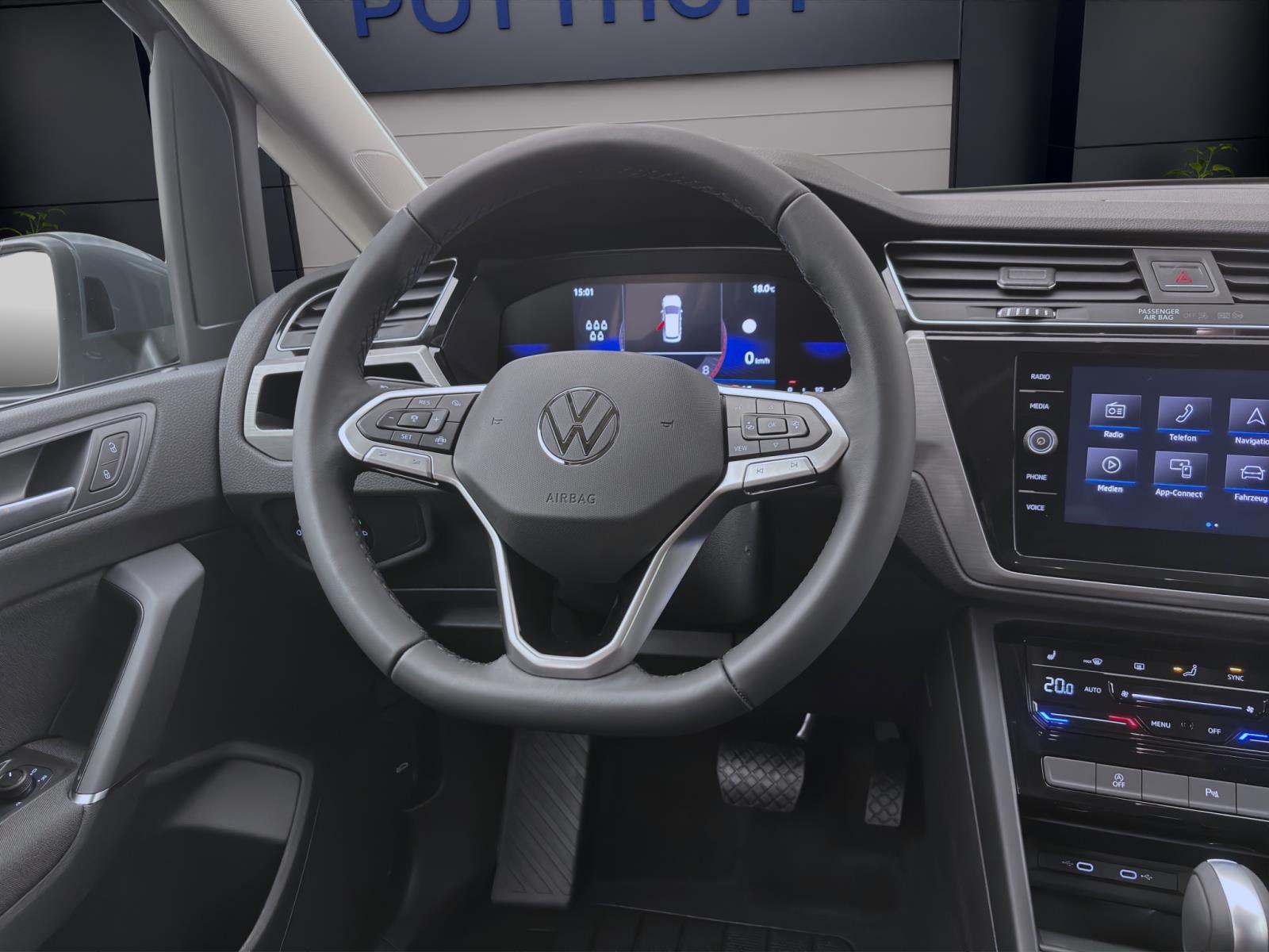 Bild 10: Volkswagen Touran 1.5 TSI DSG COMFORTLINE LM17 NAVI PDC ACC KLIMA