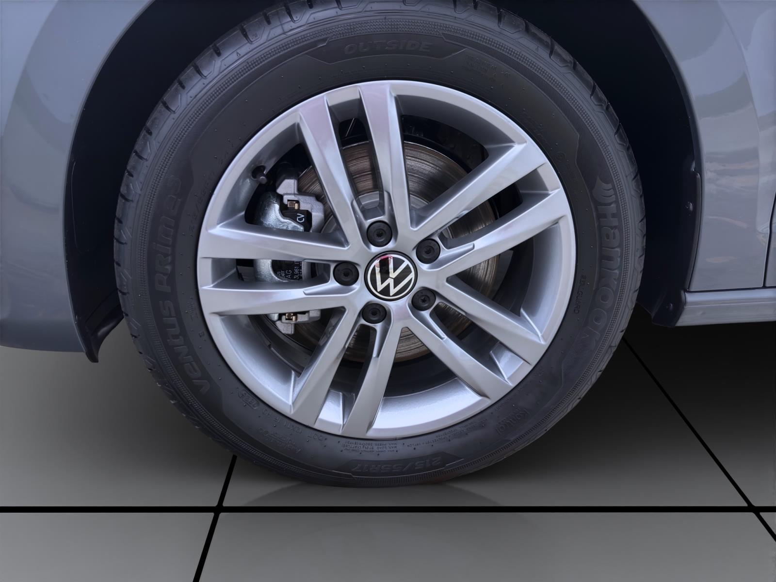 Bild 7: Volkswagen Touran 1.5 TSI DSG COMFORTLINE LM17 NAVI PDC 7S KLIMA