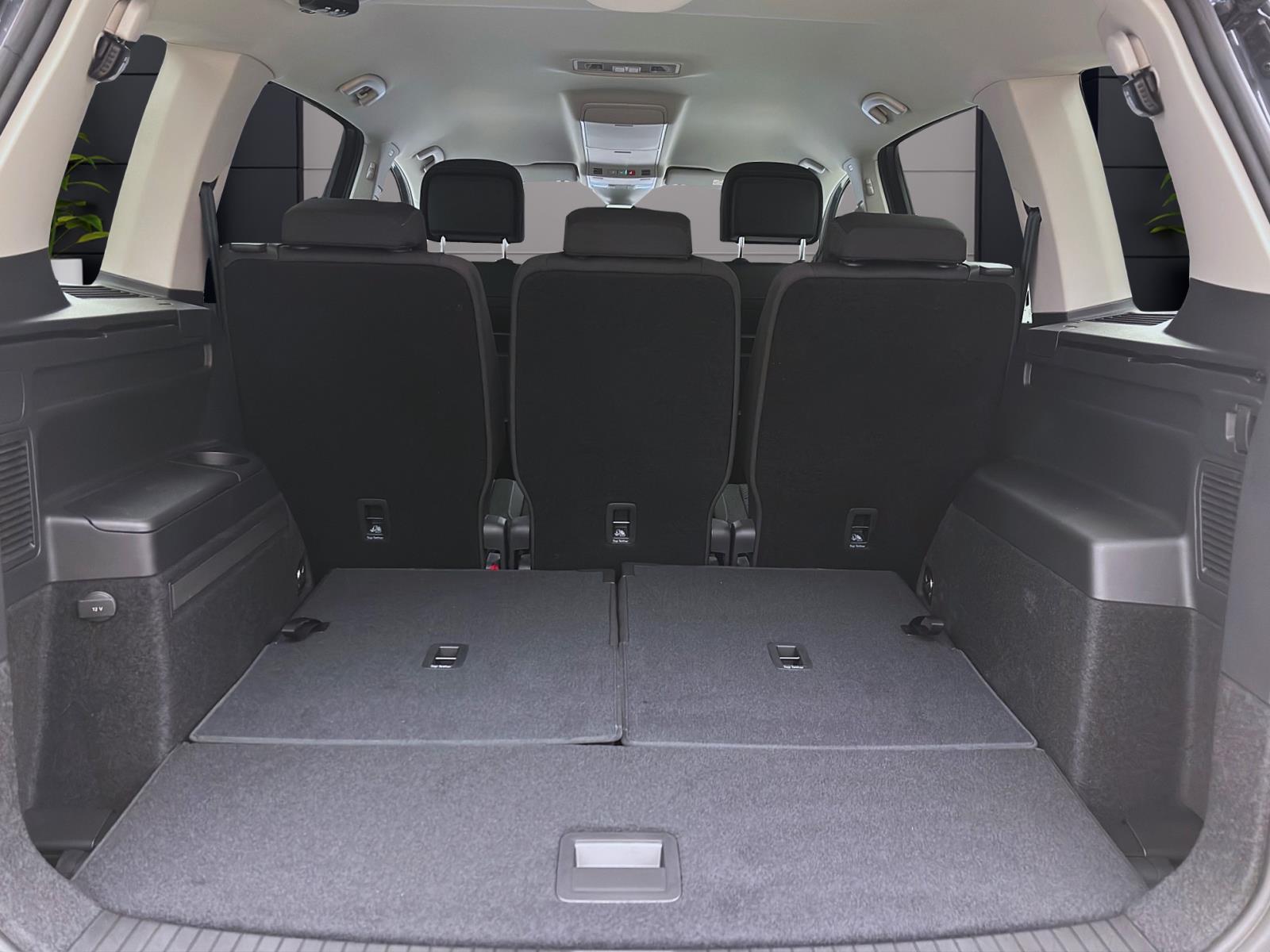 Bild 3: Volkswagen Touran 1.5 TSI DSG COMFORTLINE LM17 NAVI PDC ACC KLIMA