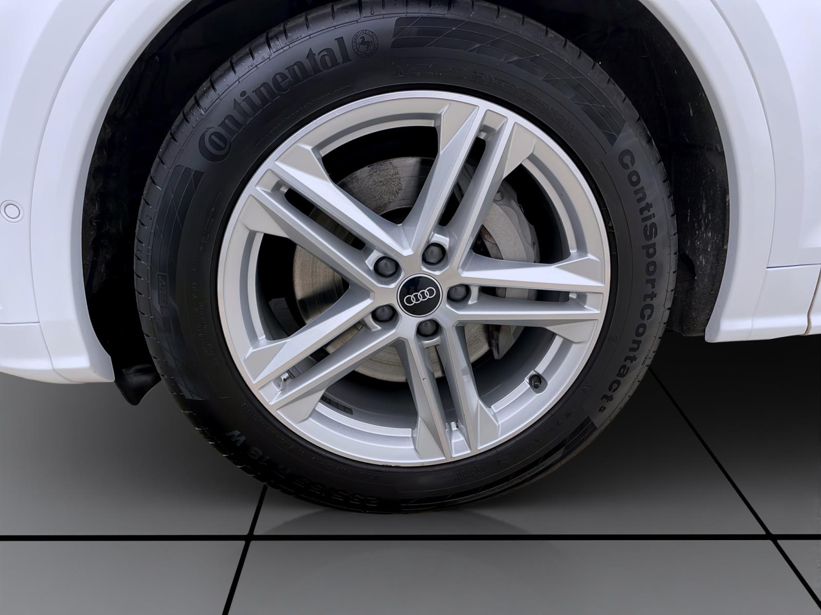 Bild 6: Audi Q5 50 TFSIe Q S LINE AHK PANO MATRIX NAVI