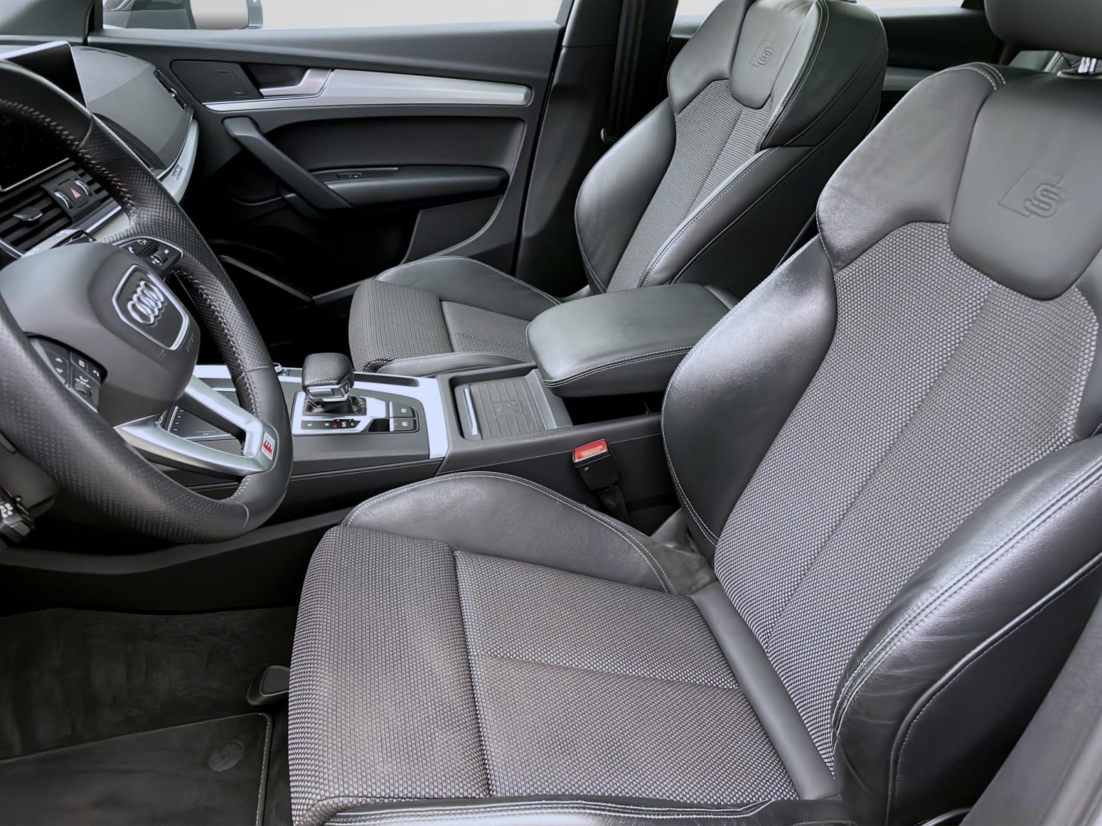 Bild 7: Audi Q5 50 TFSIe Q S LINE AHK PANO MATRIX NAVI