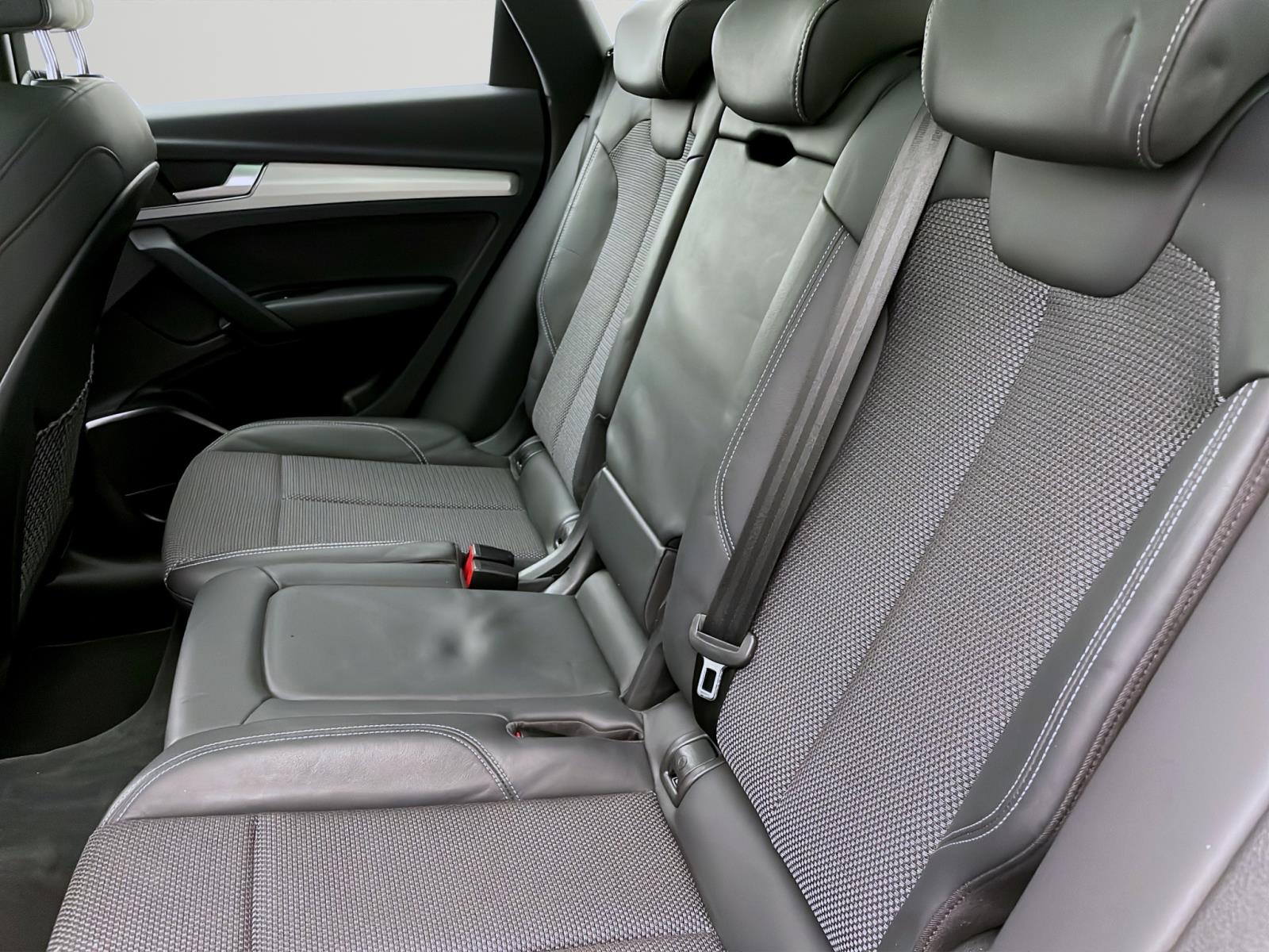 Bild 12: Audi Q5 50 TFSIe Q S LINE AHK PANO MATRIX NAVI