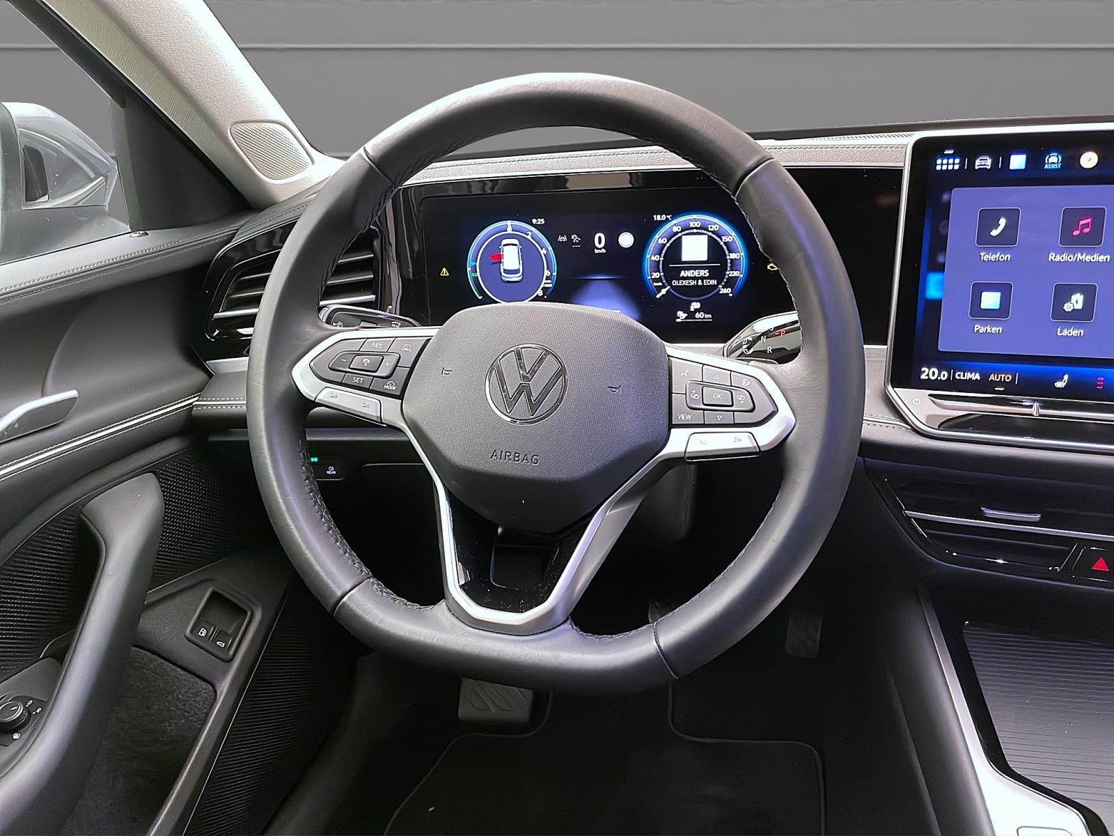 Bild 10: Volkswagen Passat Variant 1.5 TSI eHybrid ELEGANCE NAVI AHK KAMERA SHZG