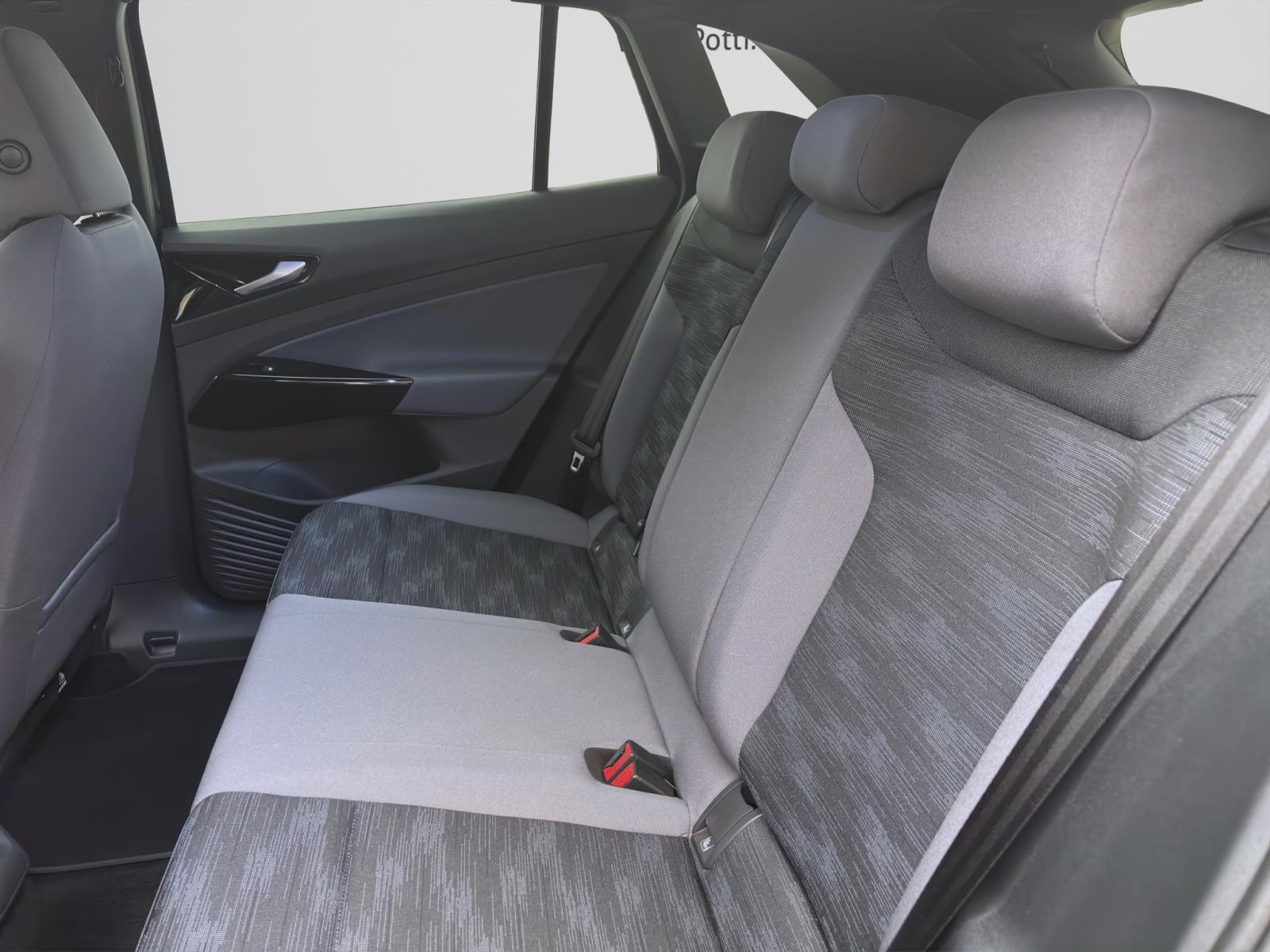 Bild 13: Volkswagen ID.4 PURE PERFORMANCE NAVI IQ.LIGHT ACC PDC