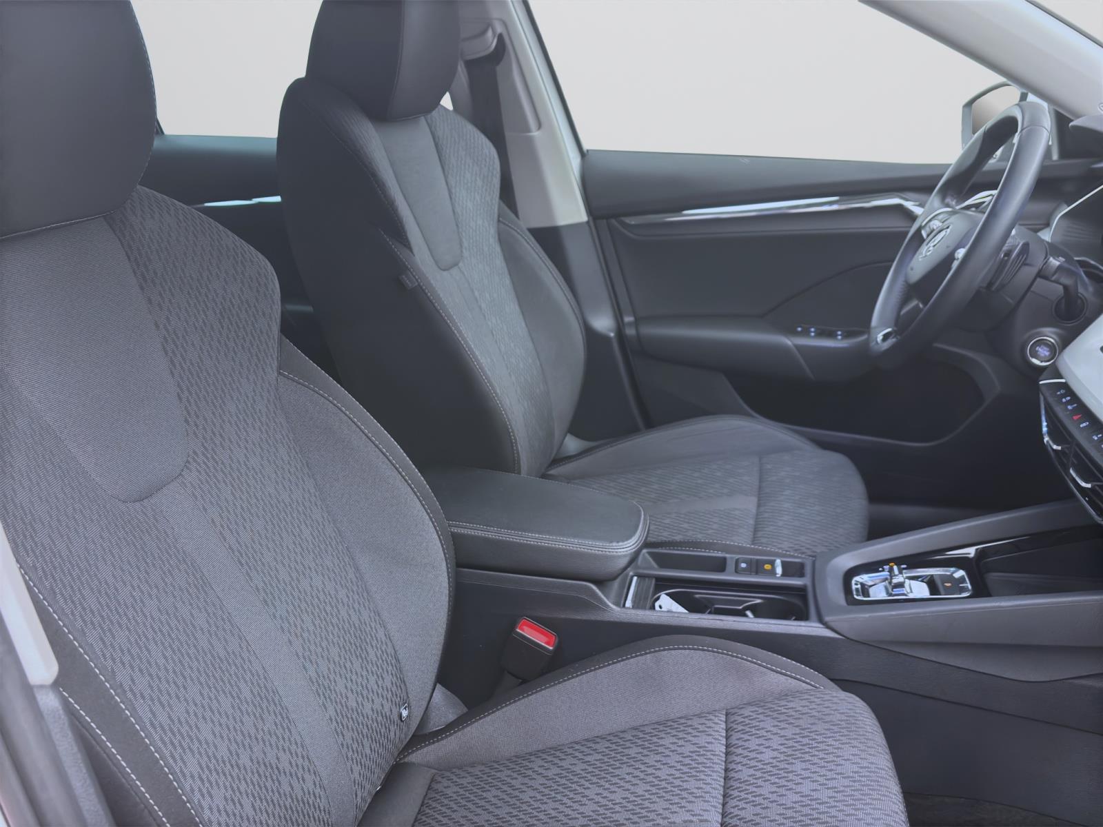 Bild 14: Skoda Octavia Combi 2.0 TDI DSG STYLE NAVI PDC SITZHZG LED