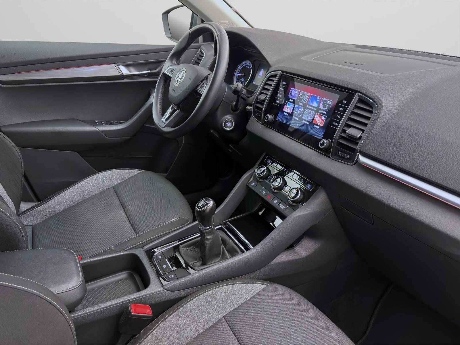 Bild 15: Skoda Karoq 1.0 TSI DRIVE 125 NAVI PDC SITZHZG KLIMA